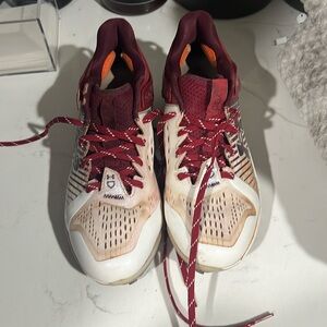 Under Armour metal baseball cleats men’s size 8